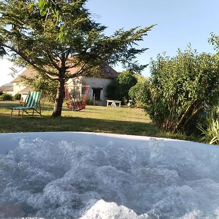 4 Pers Proche Cure Thermale, Futuroscope, Calme Et Nature à Posay Hébergement de vacances