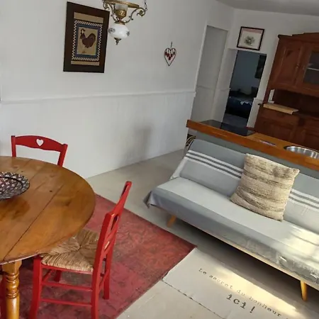 Hébergement de vacances 4 Pers Proche Cure Thermale, Futuroscope, Calme Et Nature à Posay La Roche-Posay